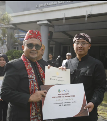 Guru Berprestasi Provinsi Jawa Barat Bidang Sains